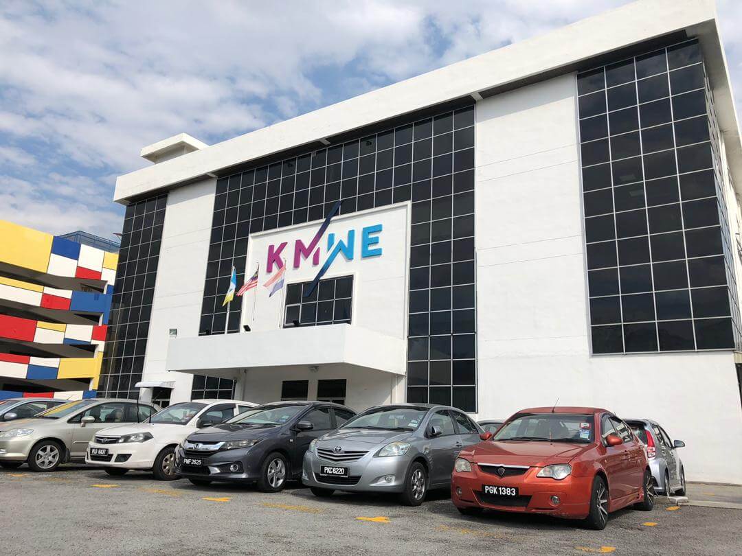 De productielocatie van KMWE in Maleisië, bevindt zich in Penang.